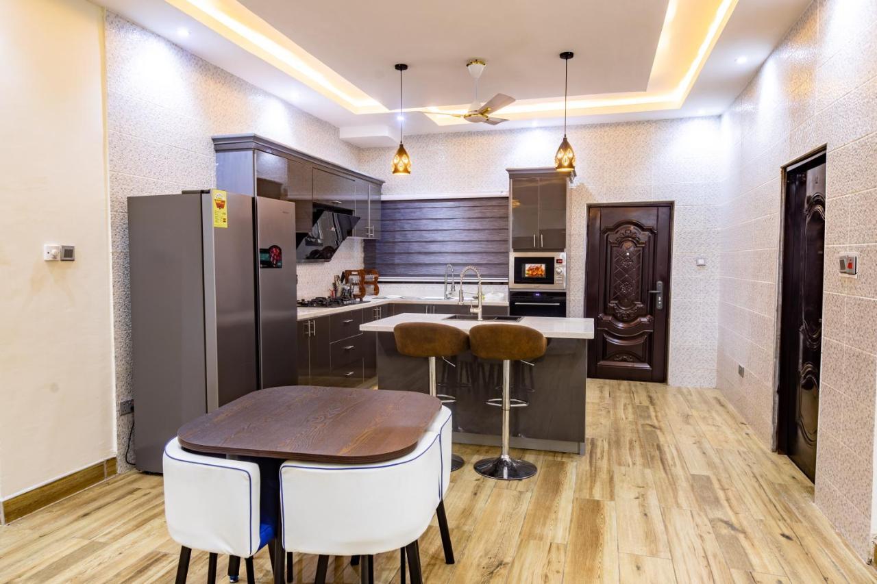 Cloud9 Luxury Apartments Accra Exteriör bild
