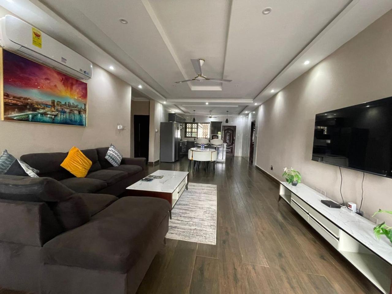 Cloud9 Luxury Apartments Accra Exteriör bild