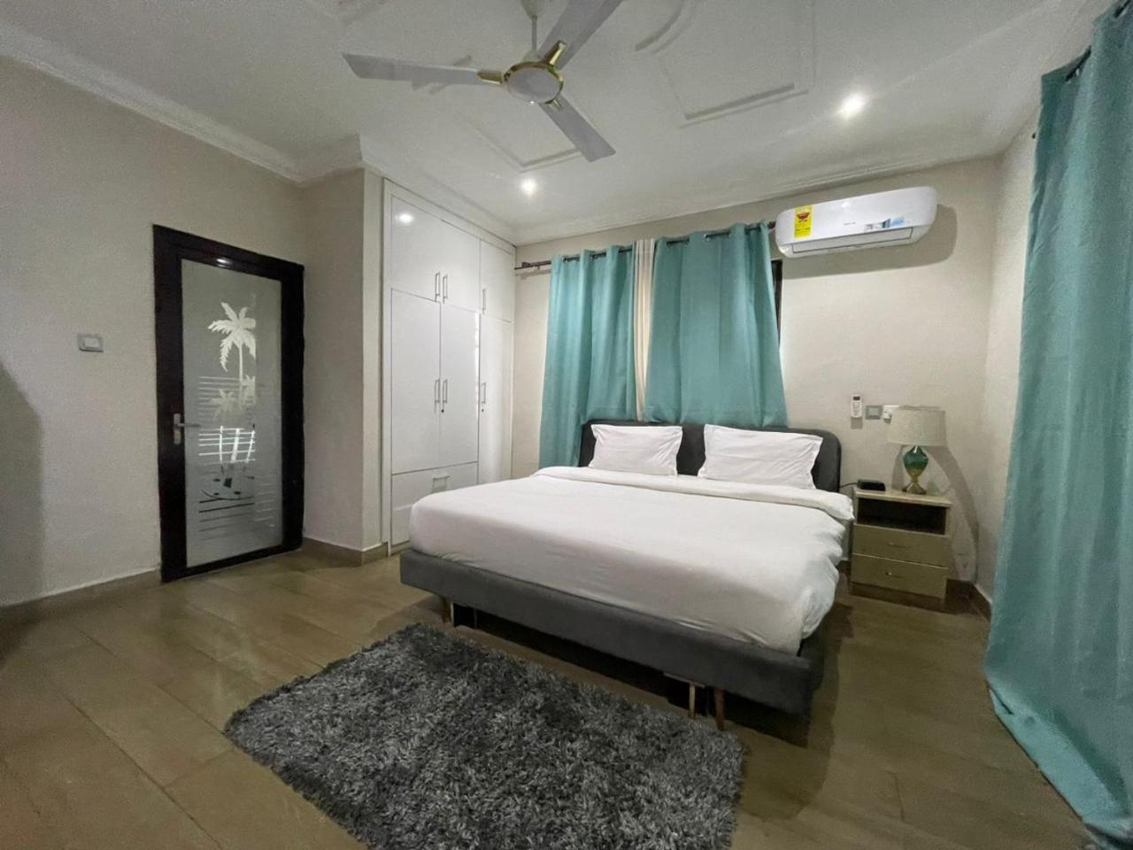 Cloud9 Luxury Apartments Accra Exteriör bild
